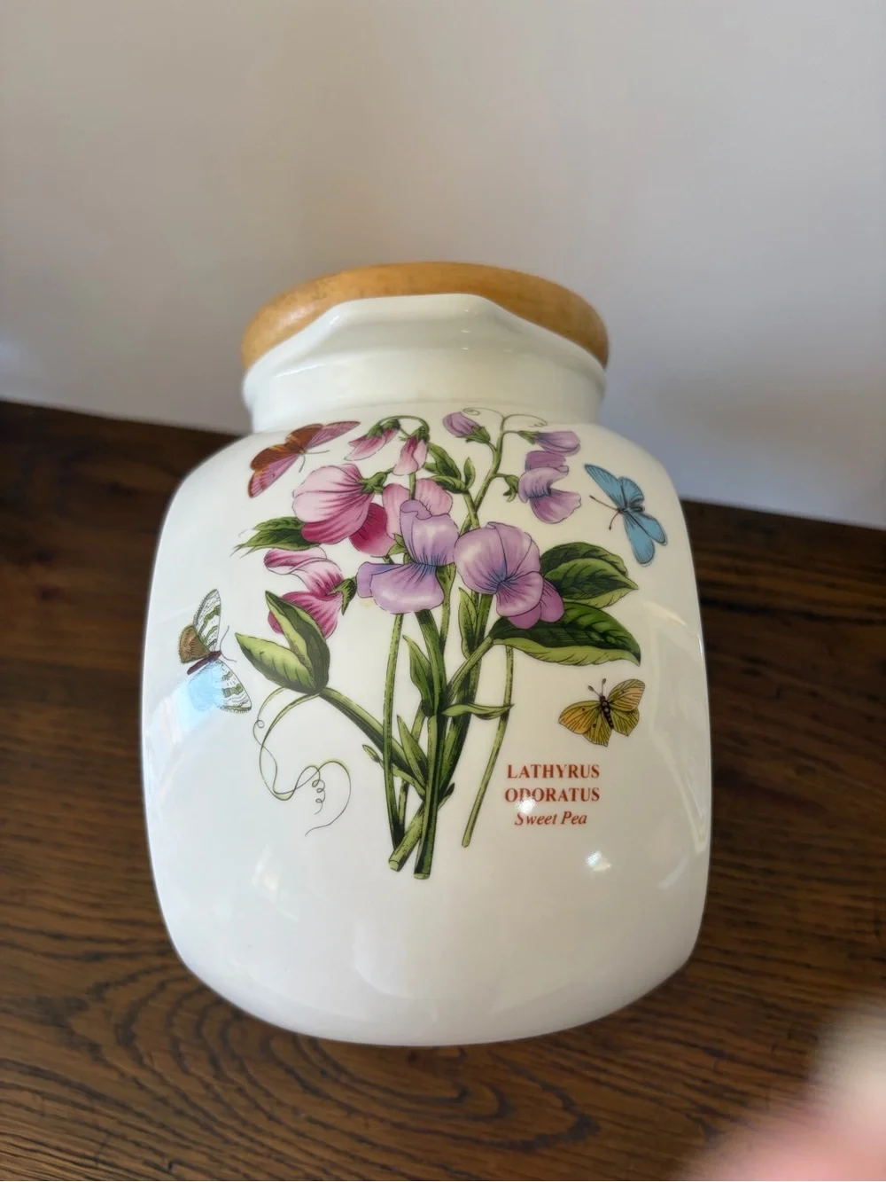 Portmeirion Botanic Garden Cookie Jar: Sweet Pea & Butterfly design.